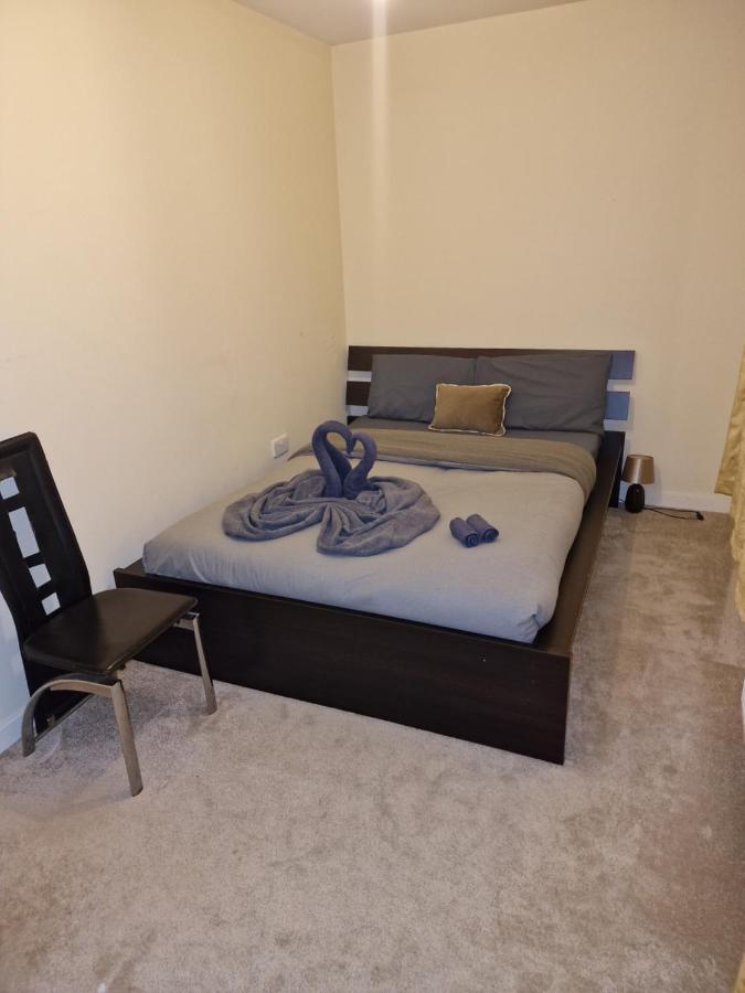 Ko 3 Bed House Apartment Dartford Exterior photo